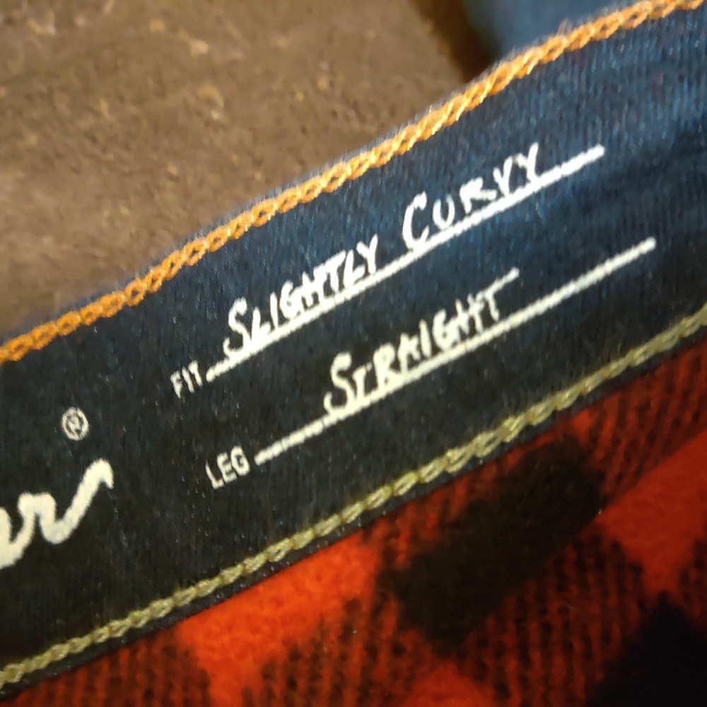 Eddie Bauer Voyager Fleece Lined Slightly Curvey Straight Jeans - Picture 5 of 7